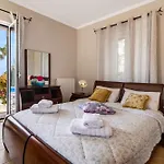 Villa Goudis Evelyn *