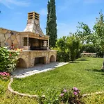 Goudis Evelyn Villa