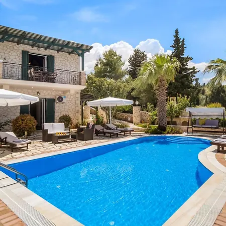 Goudis Evelyn Villa *