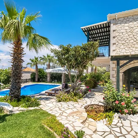 Villa Goudis Evelyn Tsoukaládhes